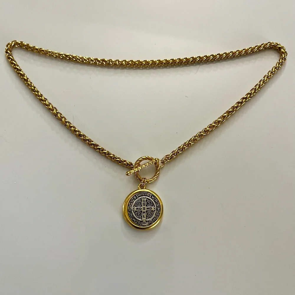 copy . Handmade stainless steel gold color necklace with st Benedict medal charm - Picture 13 of 15